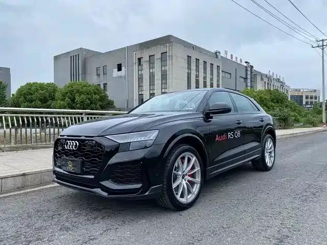 2022 Audi RS Q8 4.0T