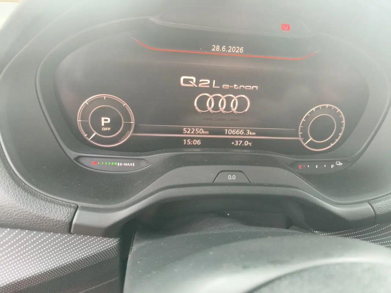 Audi Q2L e-tron 2019 Q2L e-tron Pure Electric Smart Style — миниатюра 12