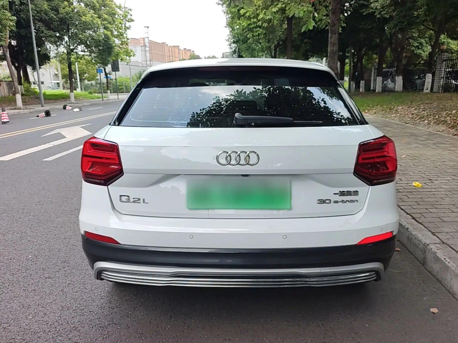 Audi Q2L e-tron 2019 Q2L e-tron Pure Electric Smart Enjoyment Model — миниатюра 5