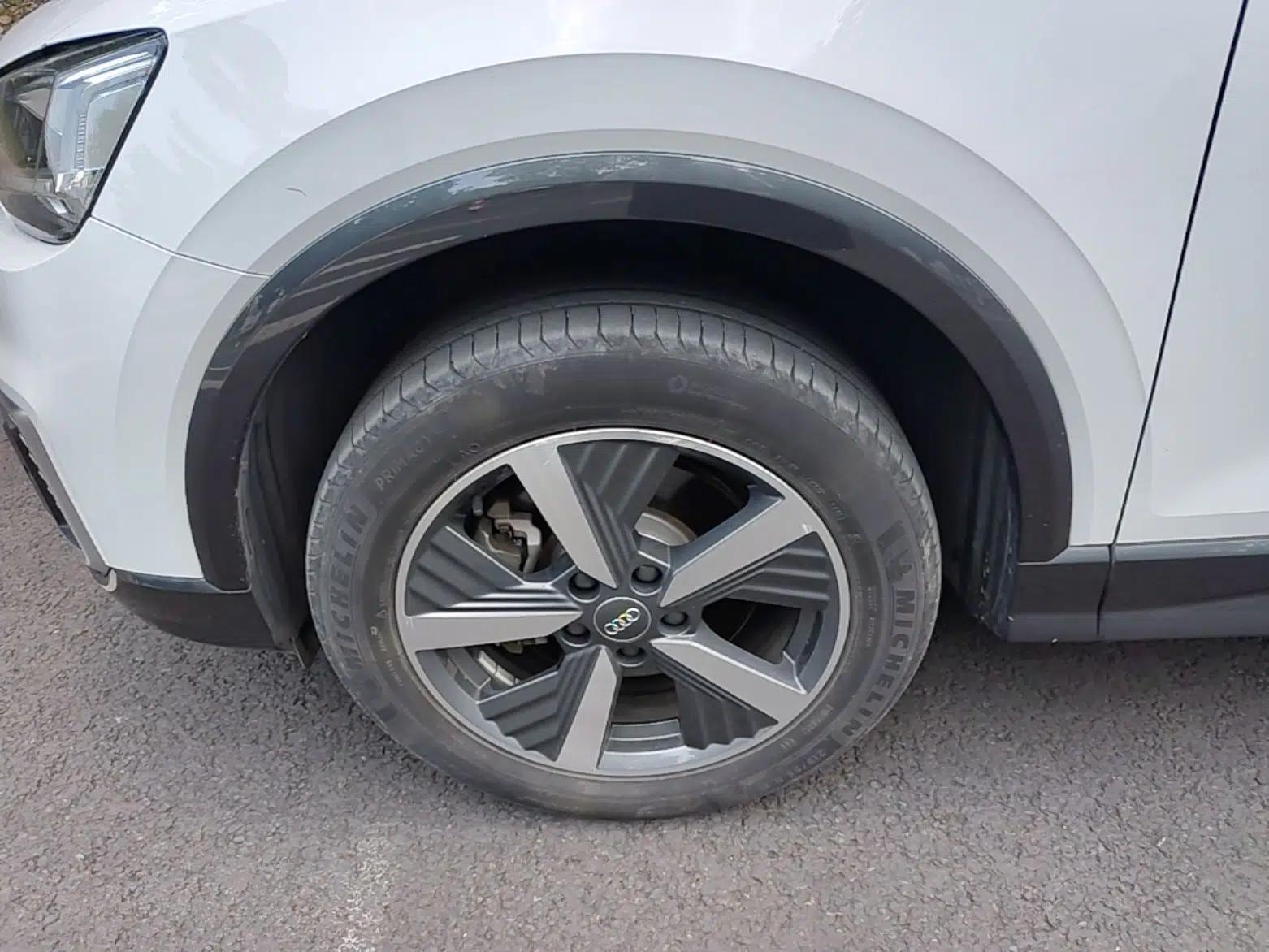 Audi Q2L e-tron 2019 Q2L e-tron Pure Electric Smart Enjoyment Model — миниатюра 10