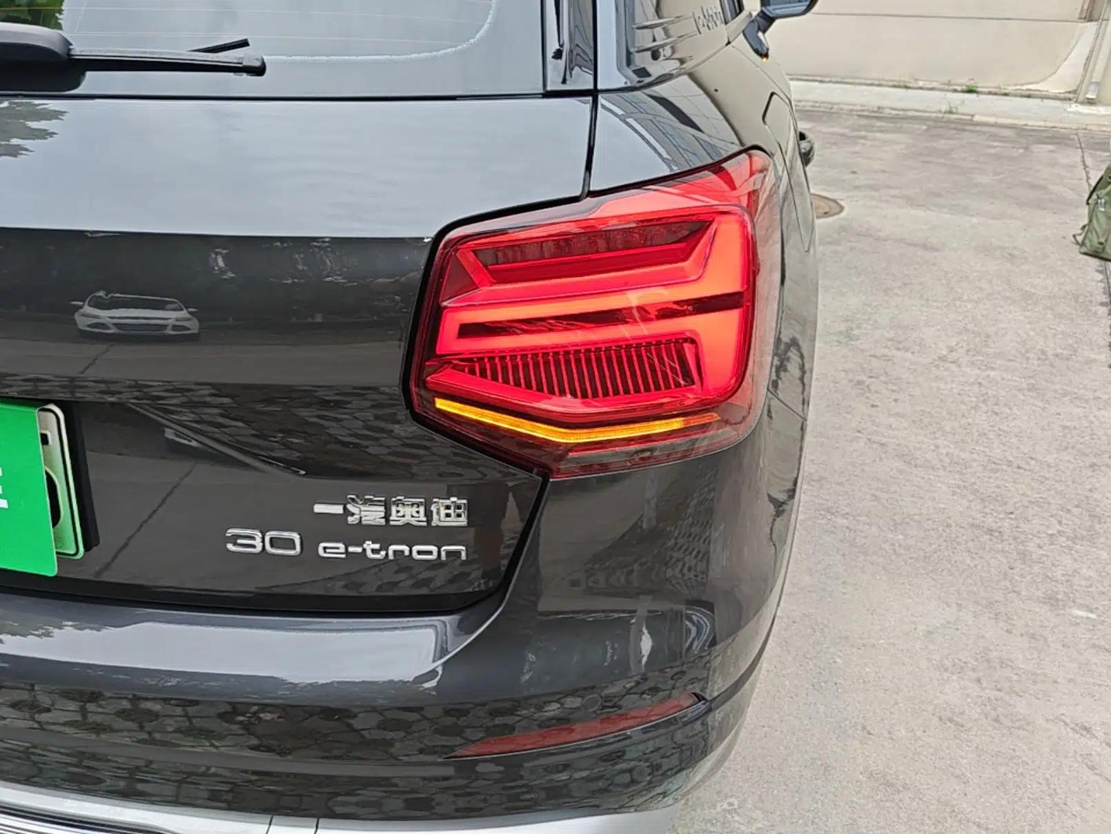 Audi Q2L e-tron 2019 Q2L e-tron Pure Electric Smart Enjoyment Model — миниатюра 9