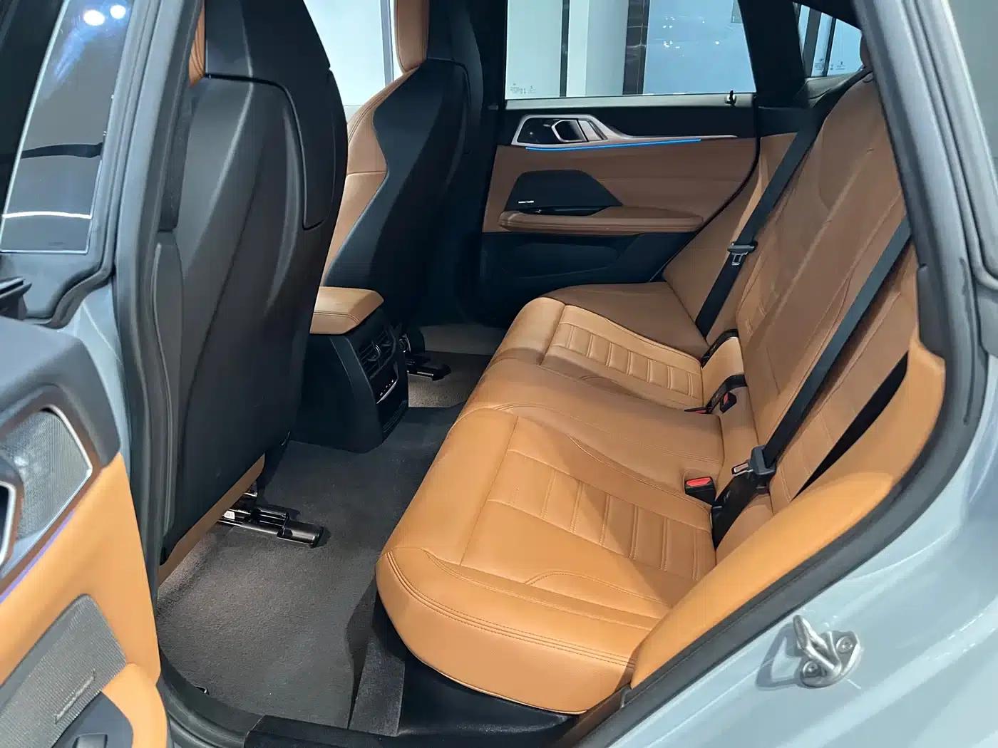 BMW i4 2022 M50 — миниатюра 12