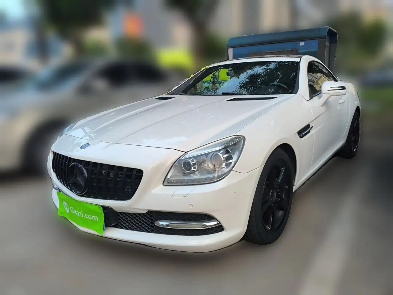 Mercedes-Benz SLK-Class 2011 SLK 200 Fashion Model — миниатюра 1