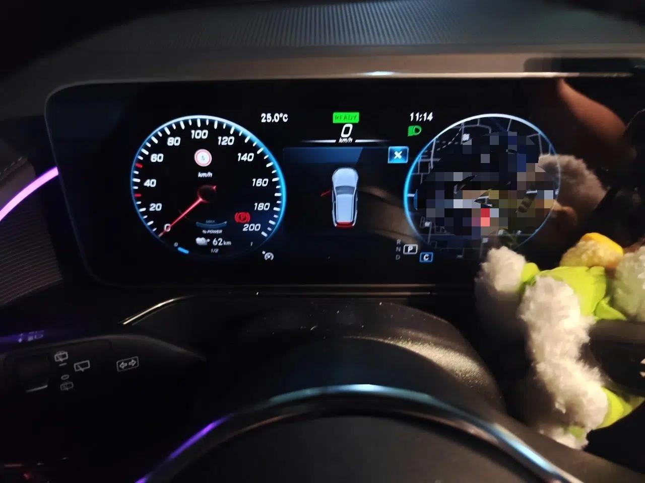 Mercedes-Benz EQC 2020 EQC 350 4MATIC — миниатюра 11