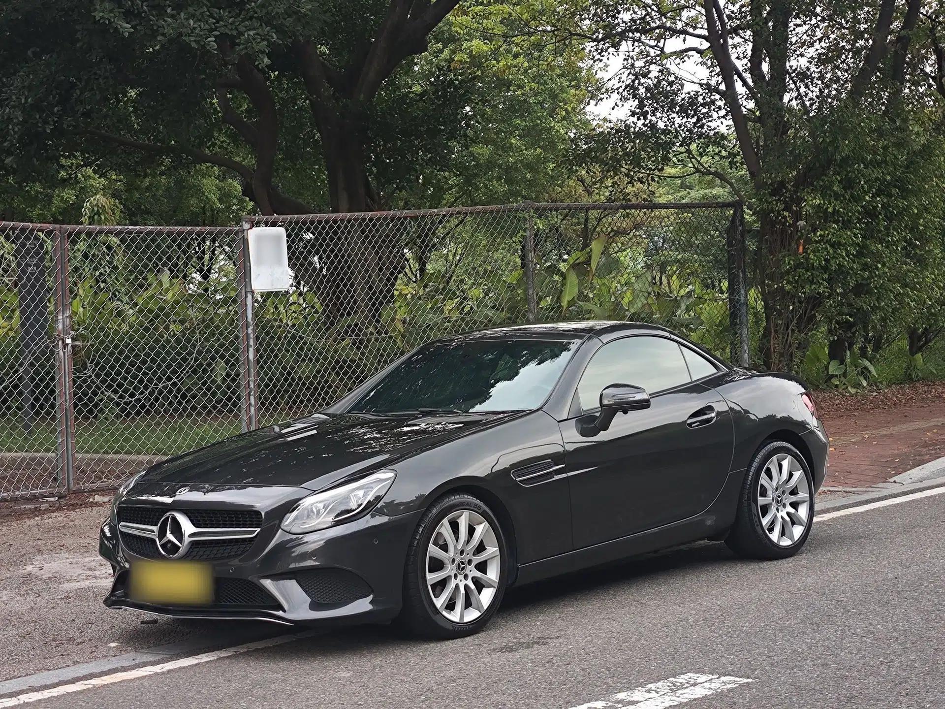 Mercedes-Benz SLC 2018 SLC 260 Dynamic Edition — миниатюра 1