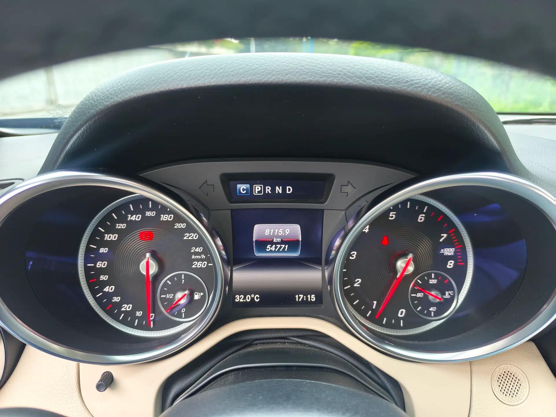 Mercedes-Benz SLC 2018 SLC 260 Dynamic Edition — миниатюра 14