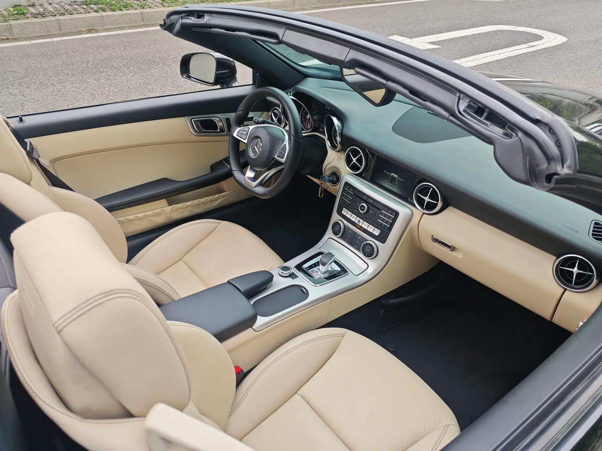 Mercedes-Benz SLC 2018 SLC 260 Dynamic Edition — миниатюра 19