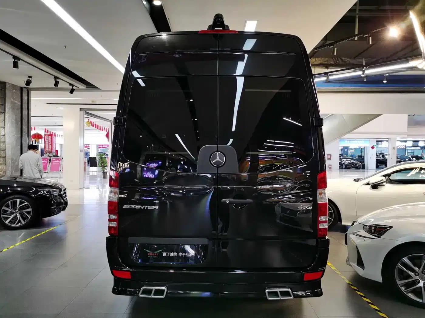 2019 Sprinter 3.5L Yun Jin Edition — миниатюра 4