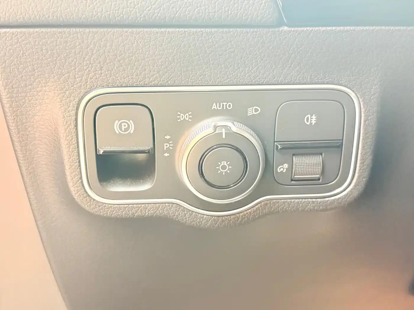 Mercedes-Benz EQA 2024 Model EQA 260 — миниатюра 33