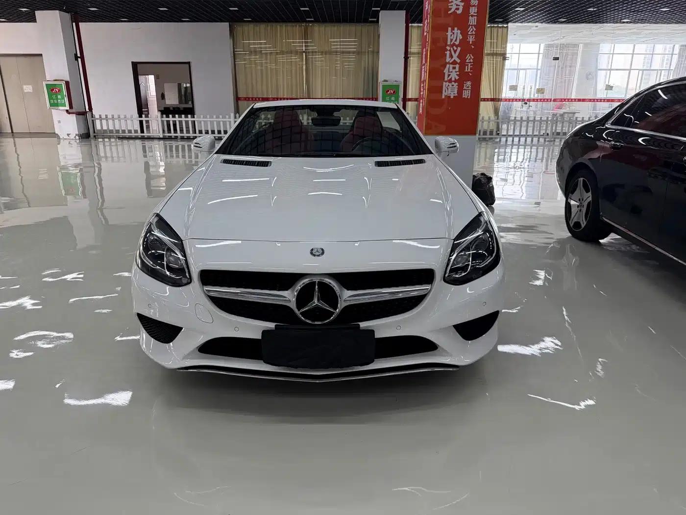 Mercedes-Benz SLC 2017 SLC 180 — миниатюра 2