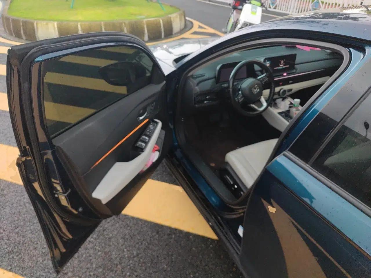 Honda Accord New Energy 2023 2.0L ePHEV Prestige Edition — миниатюра 16