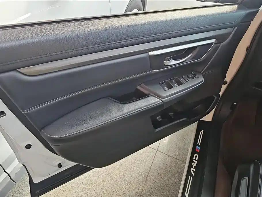 Honda CR-V PHEV 2021 Model E+ Hybrid 2.0L Smart Edition — миниатюра 7