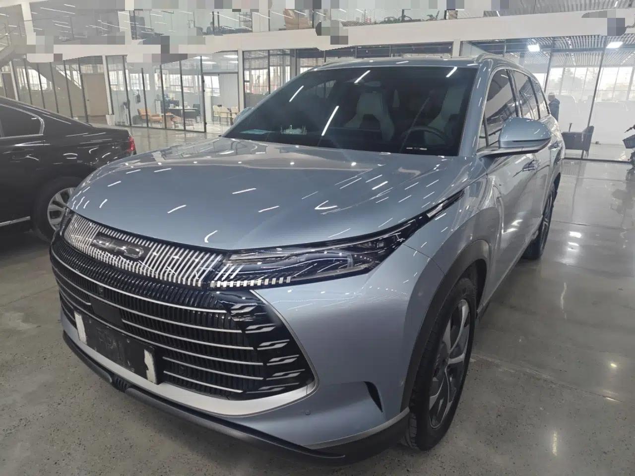 BYD Frigate 07 2023 DM-p 175 km Four-Wheel Drive Flagship Model — миниатюра 1