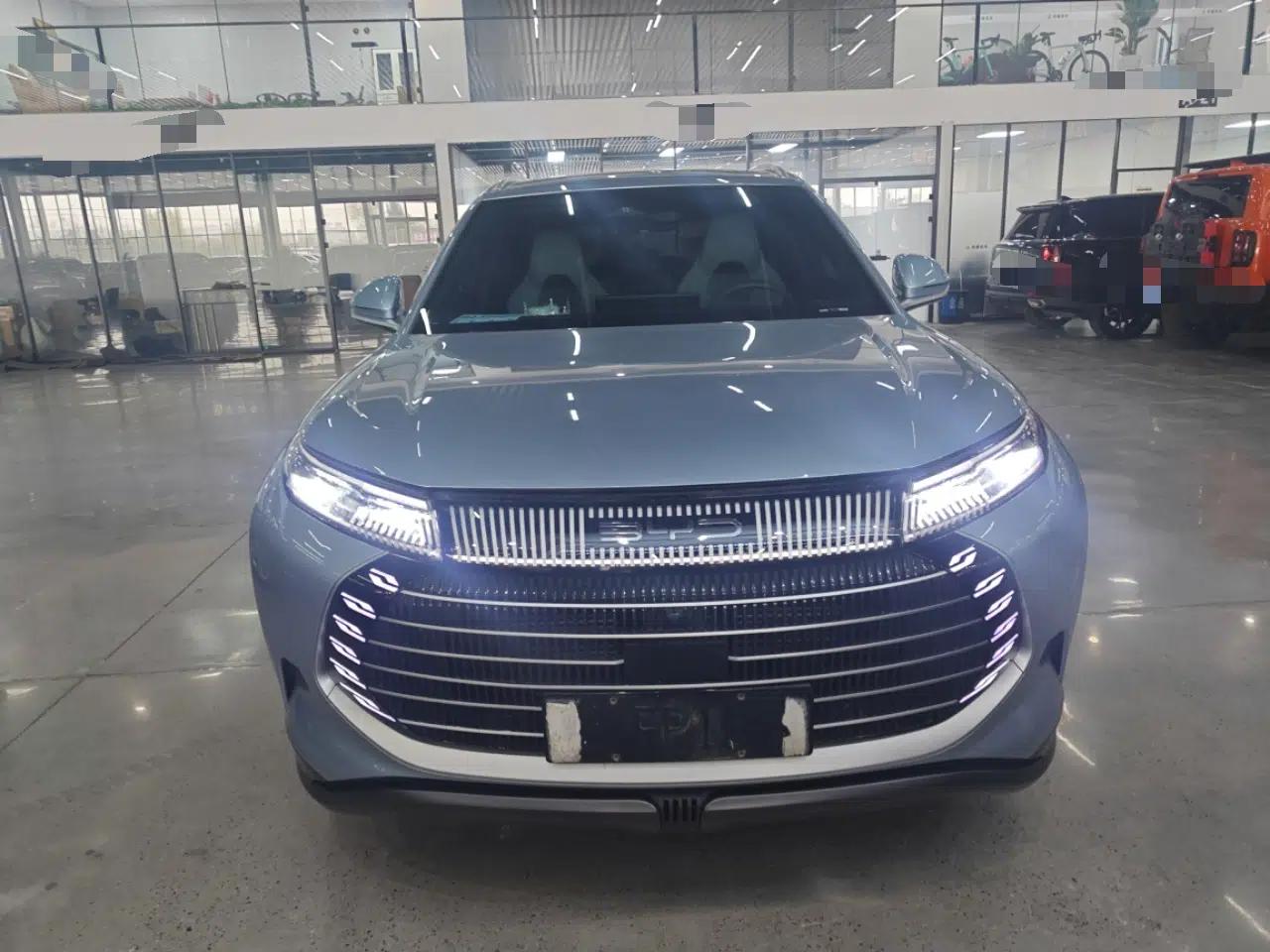 BYD Frigate 07 2023 DM-p 175 km Four-Wheel Drive Flagship Model — миниатюра 2