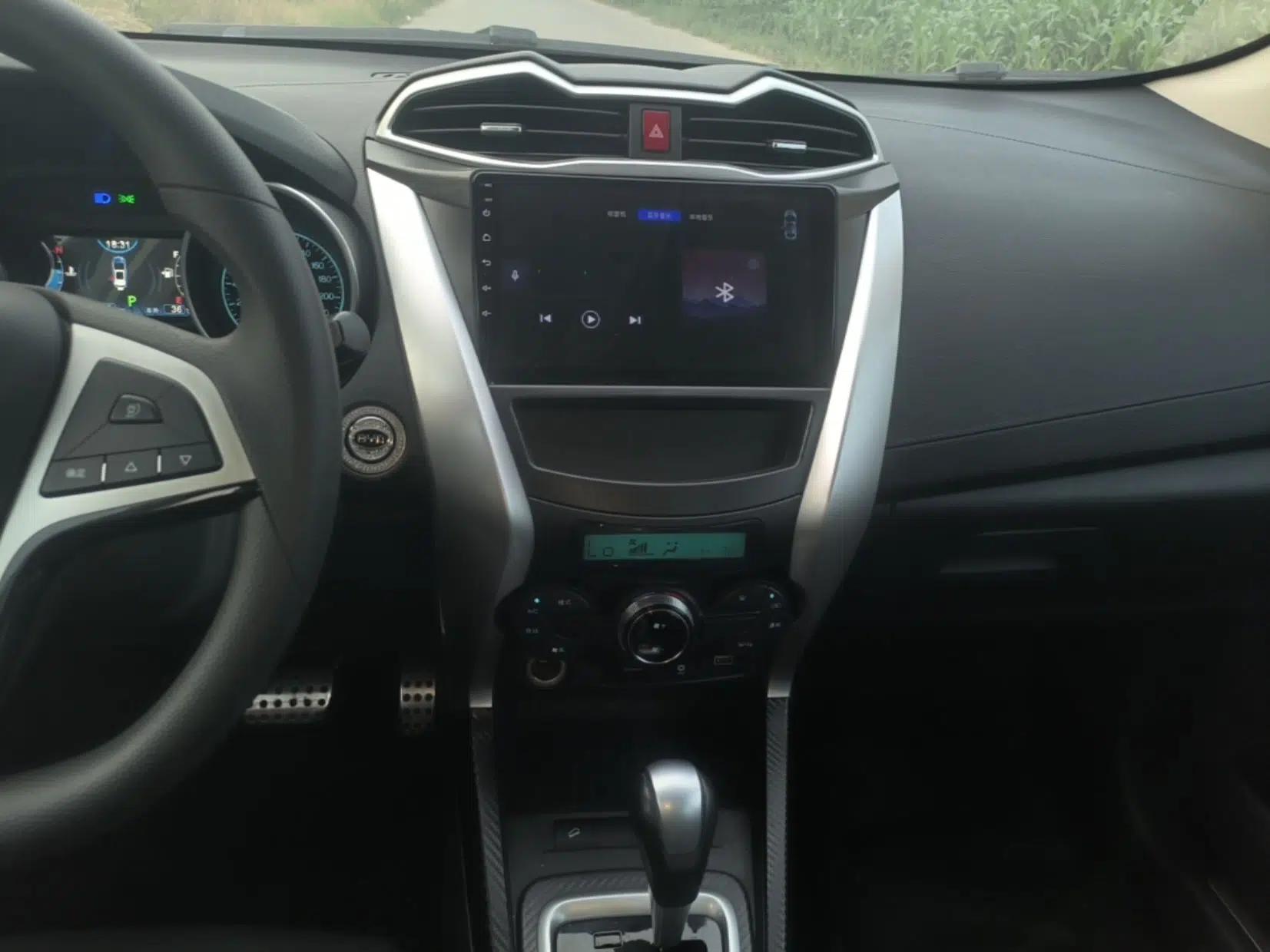 BYD Yuan 2017 1.5L Automatic Cool & Connected Model — миниатюра 15