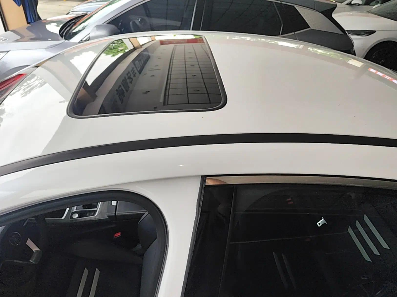 BYD Qin Pro New Energy 2018 DM 1.5TI Automatic Smart Connect Elite Model — миниатюра 7