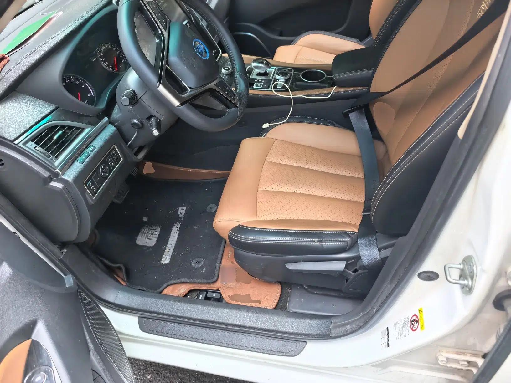 BYD Qin Pro New Energy 2018 DM 1.5TI Automatic Smart Connect Enjoyment Model — миниатюра 16
