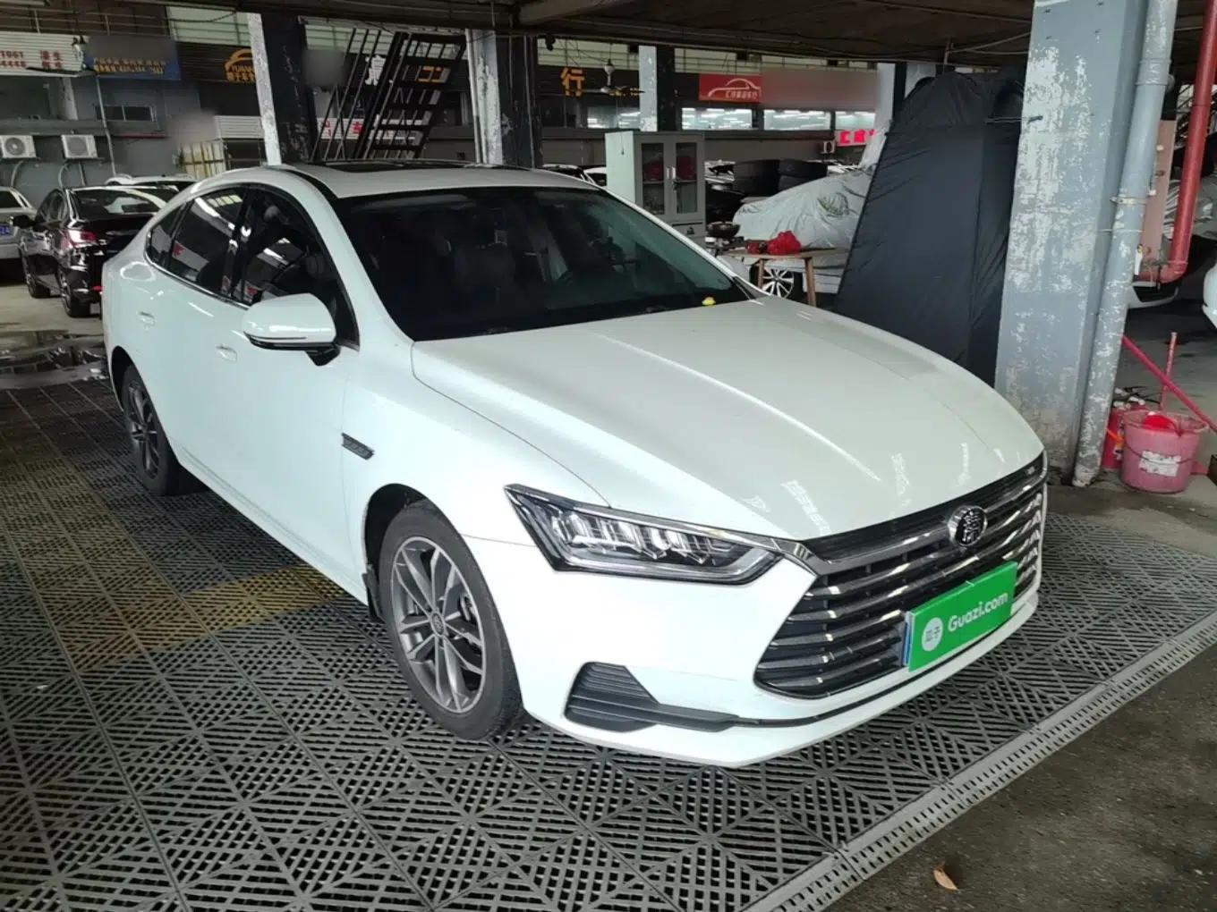 BYD Qin Pro 2020 Beyond Edition 1.5TI Automatic Flagship Version — миниатюра 3