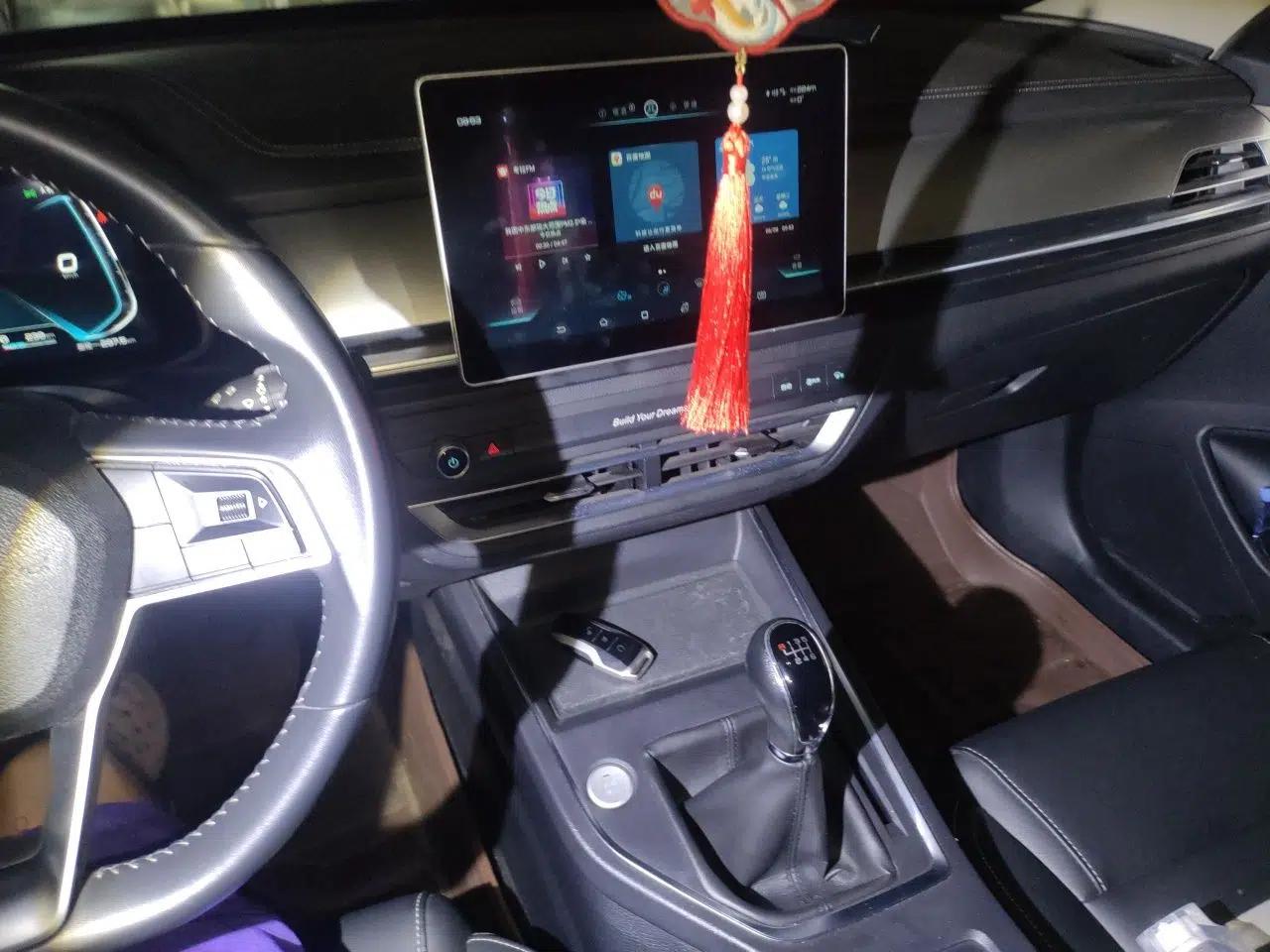 BYD Qin Pro 2019 Super Edition 1.5TI Manual Smart Connect Powerful Model China VI Standard — миниатюра 13