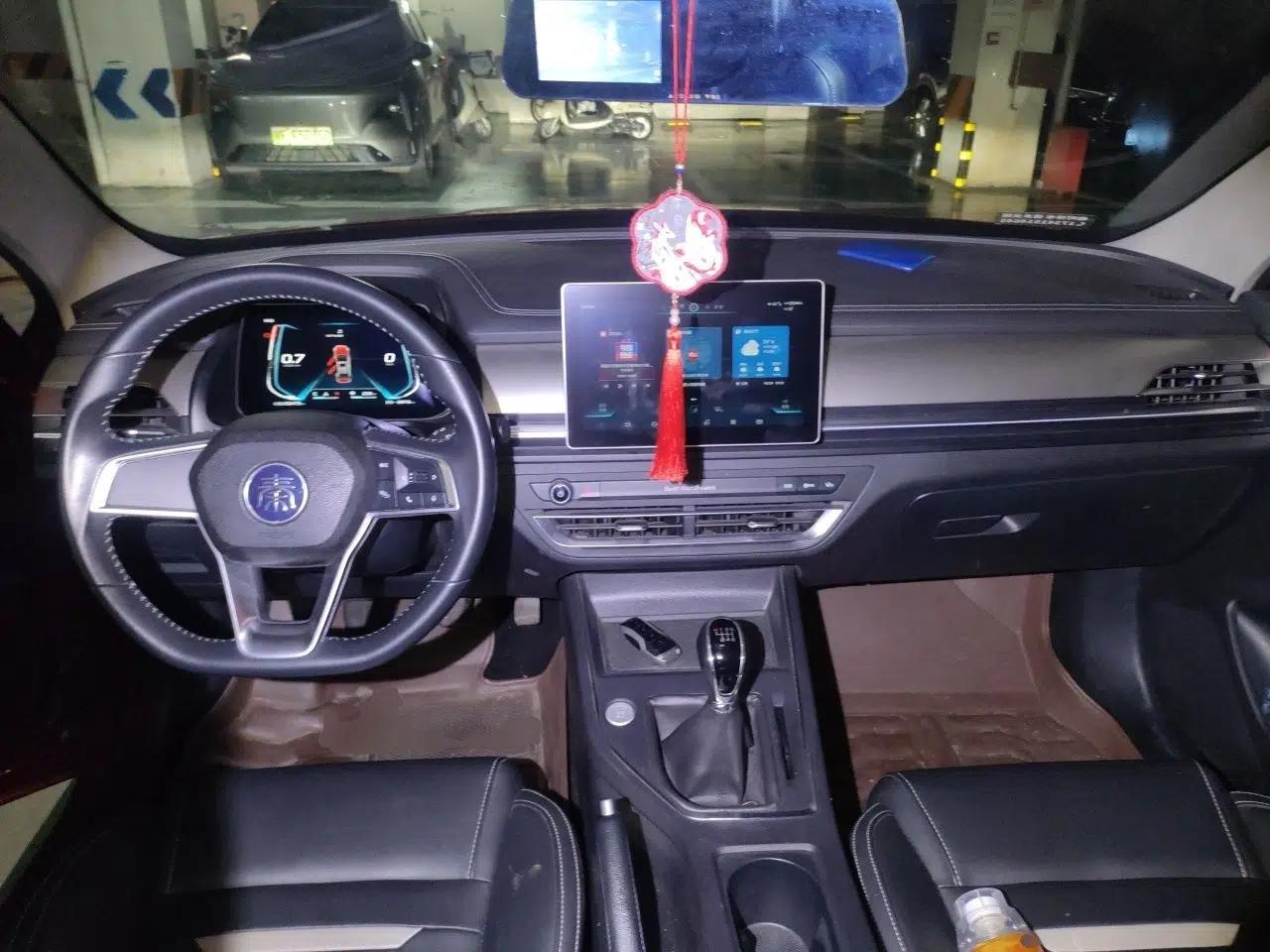 BYD Qin Pro 2019 Super Edition 1.5TI Manual Smart Connect Powerful Model China VI Standard — миниатюра 9