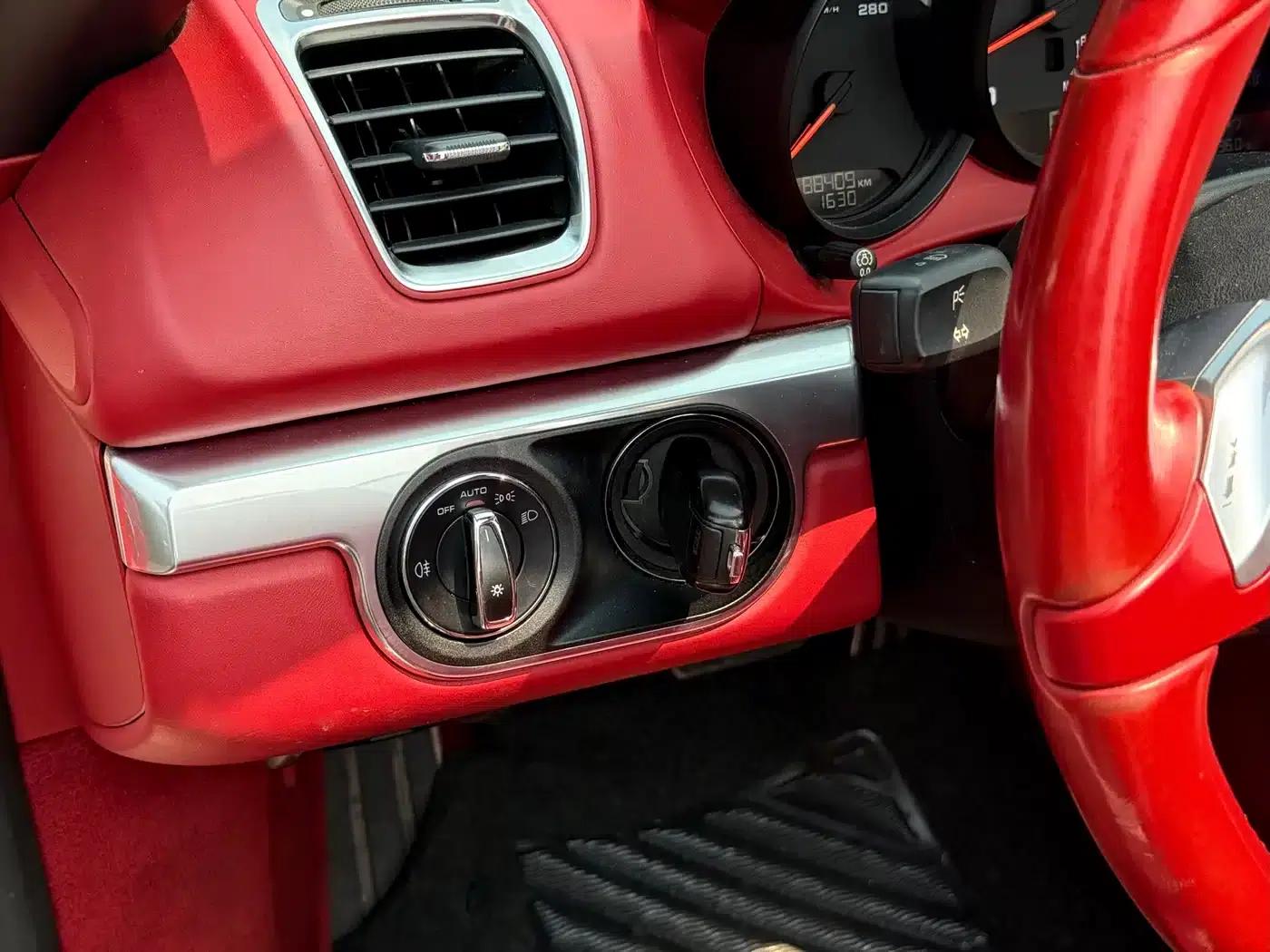 Boxster 2015 Boxster Style Edition 2.7L — миниатюра 14