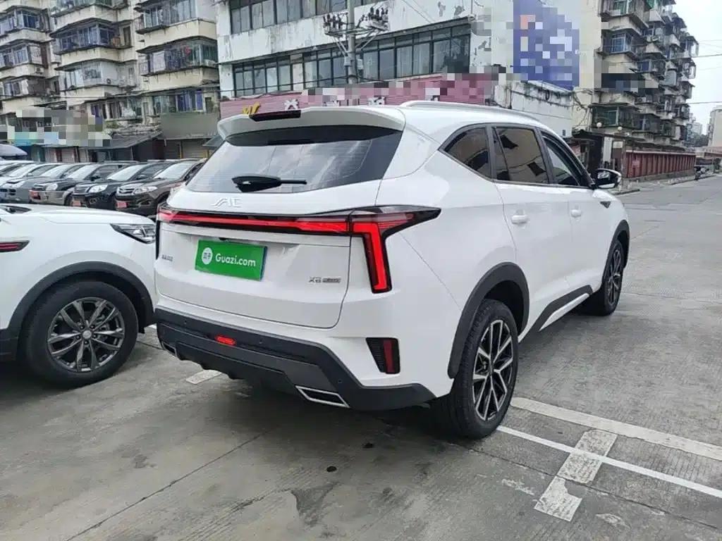 Sihao X8 PLUS 2023 1.5TGDI DCT Smart Home Edition 5-seater — миниатюра 7