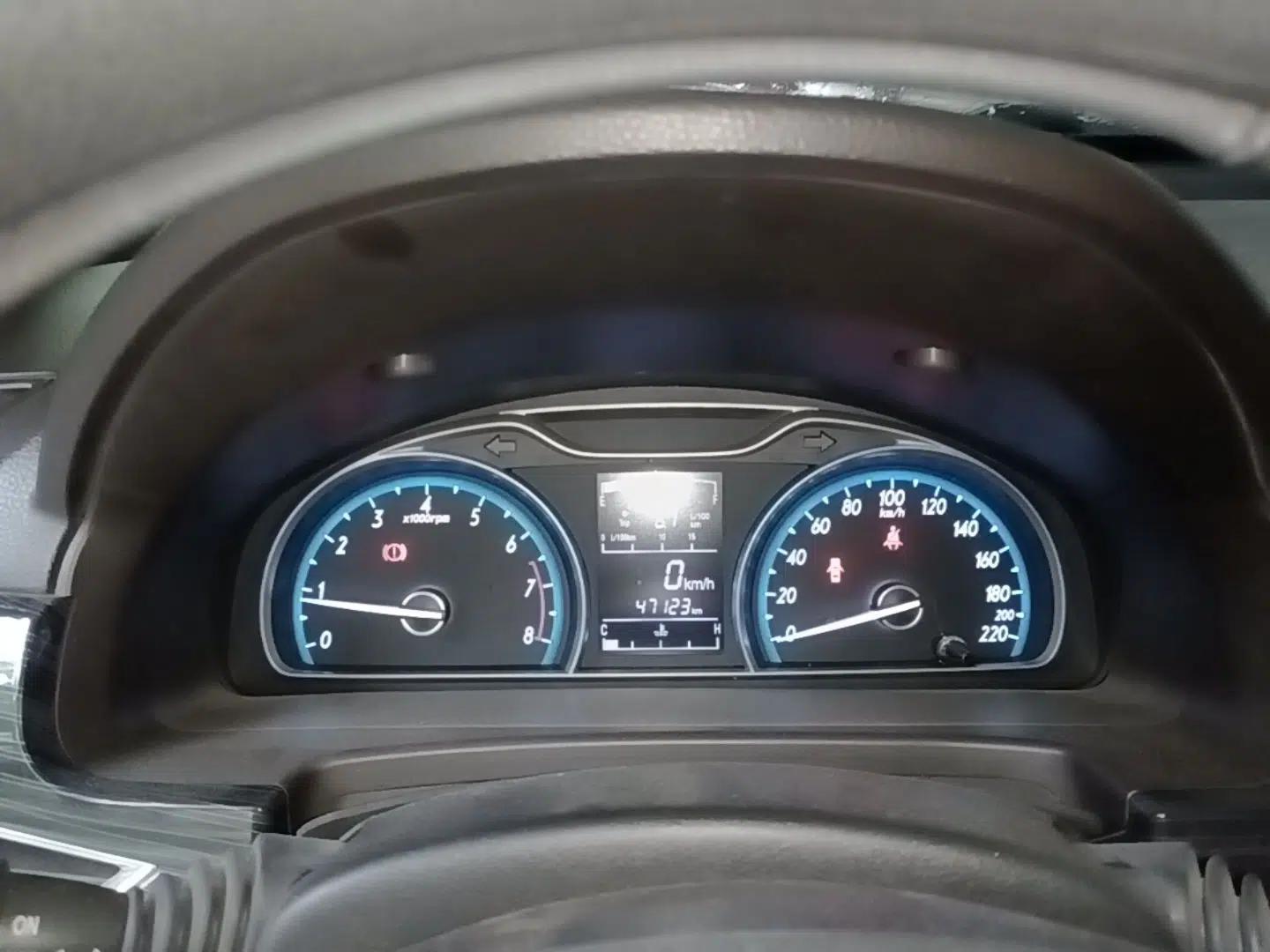 Baojun 630 2016 1.5L manual Comfort trim level — миниатюра 14