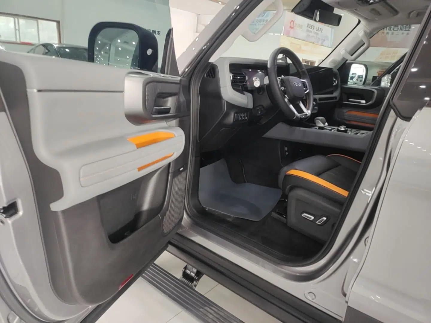 BAIC Off-Road BJ40 Electric Drive 2025 Advanced Edition — миниатюра 18
