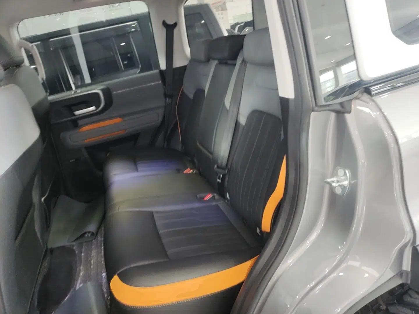 BAIC Off-Road BJ40 Electric Drive 2025 Advanced Edition — миниатюра 20