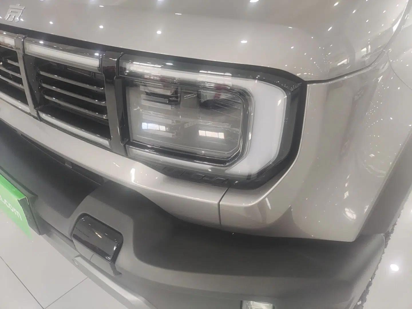 BAIC Off-Road BJ40 Electric Drive 2025 Advanced Edition — миниатюра 8