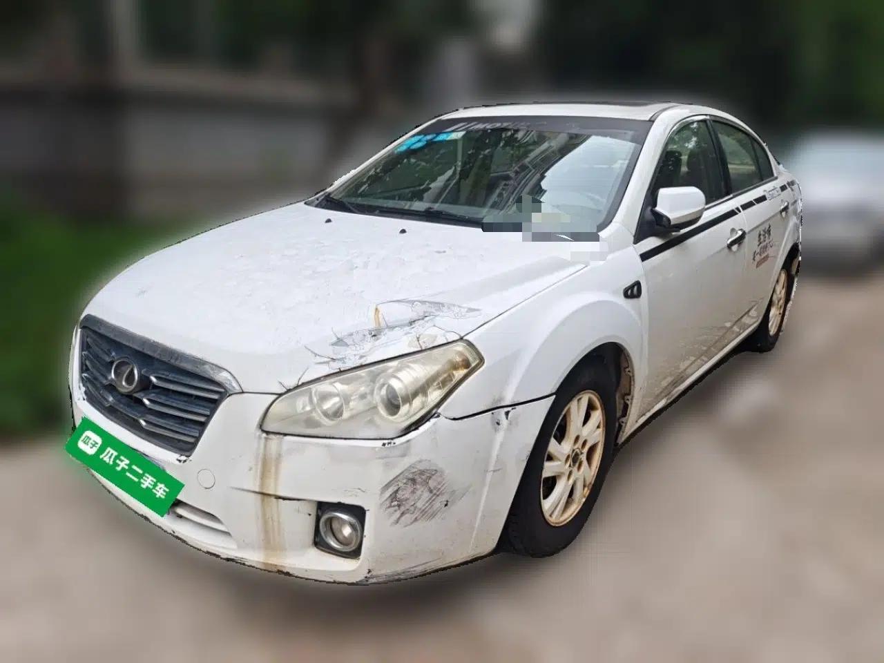 Bestune B50 2012 1.6L automatic with sunroof — миниатюра 1