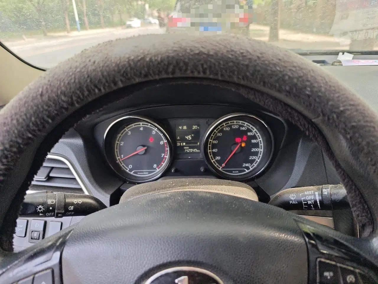 Bestune B30 2016 1.6L manual luxury version — миниатюра 11