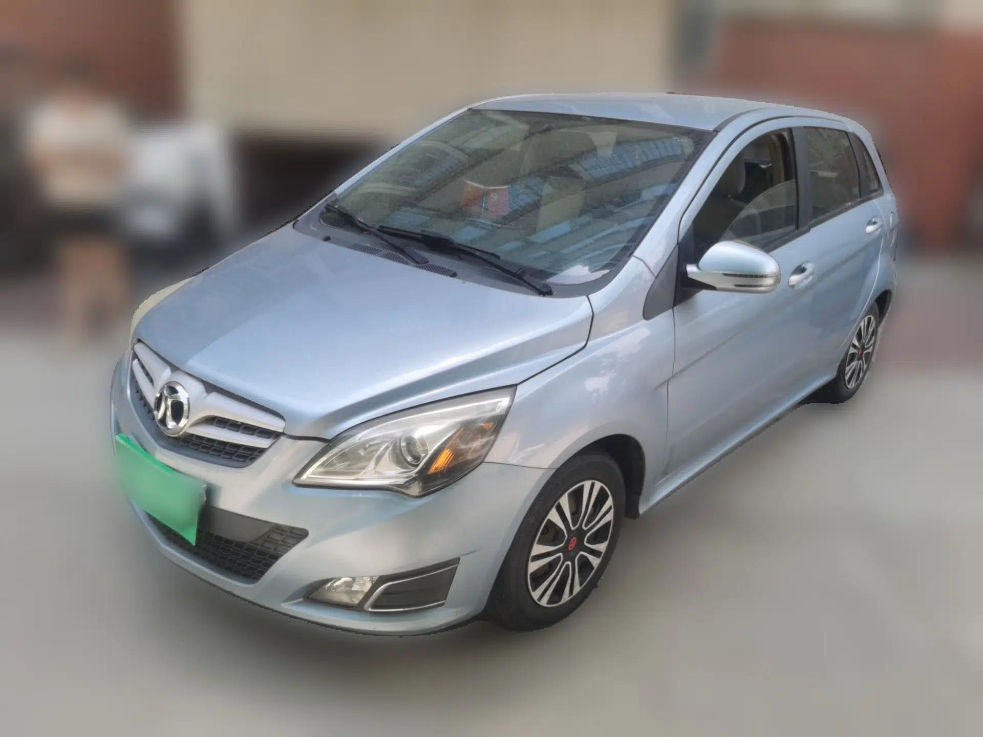 BAIC E Series 2012 Hatchback 1.3L Manual Liking Edition — миниатюра 1