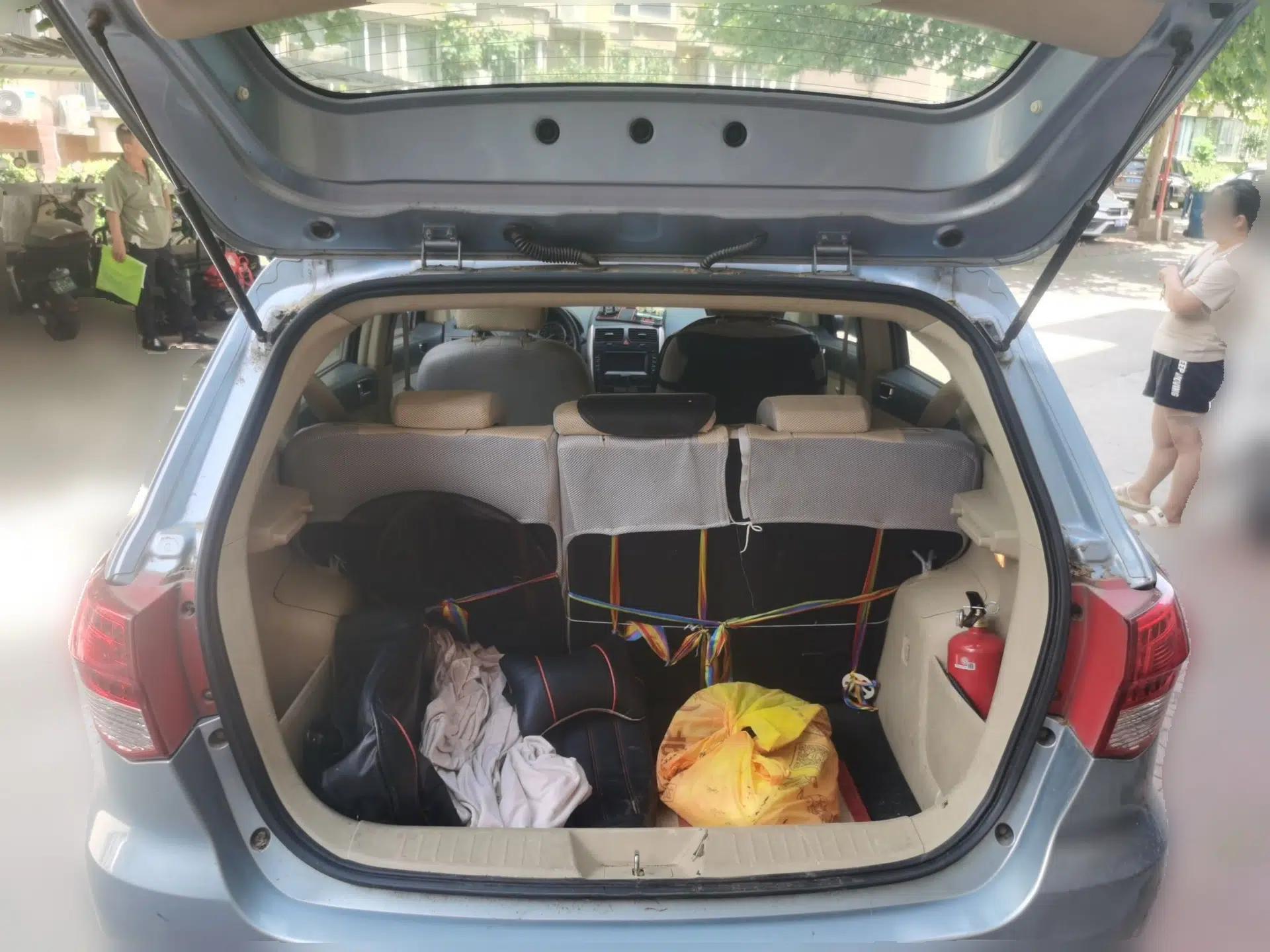 BAIC E Series 2012 Hatchback 1.3L Manual Liking Edition — миниатюра 19