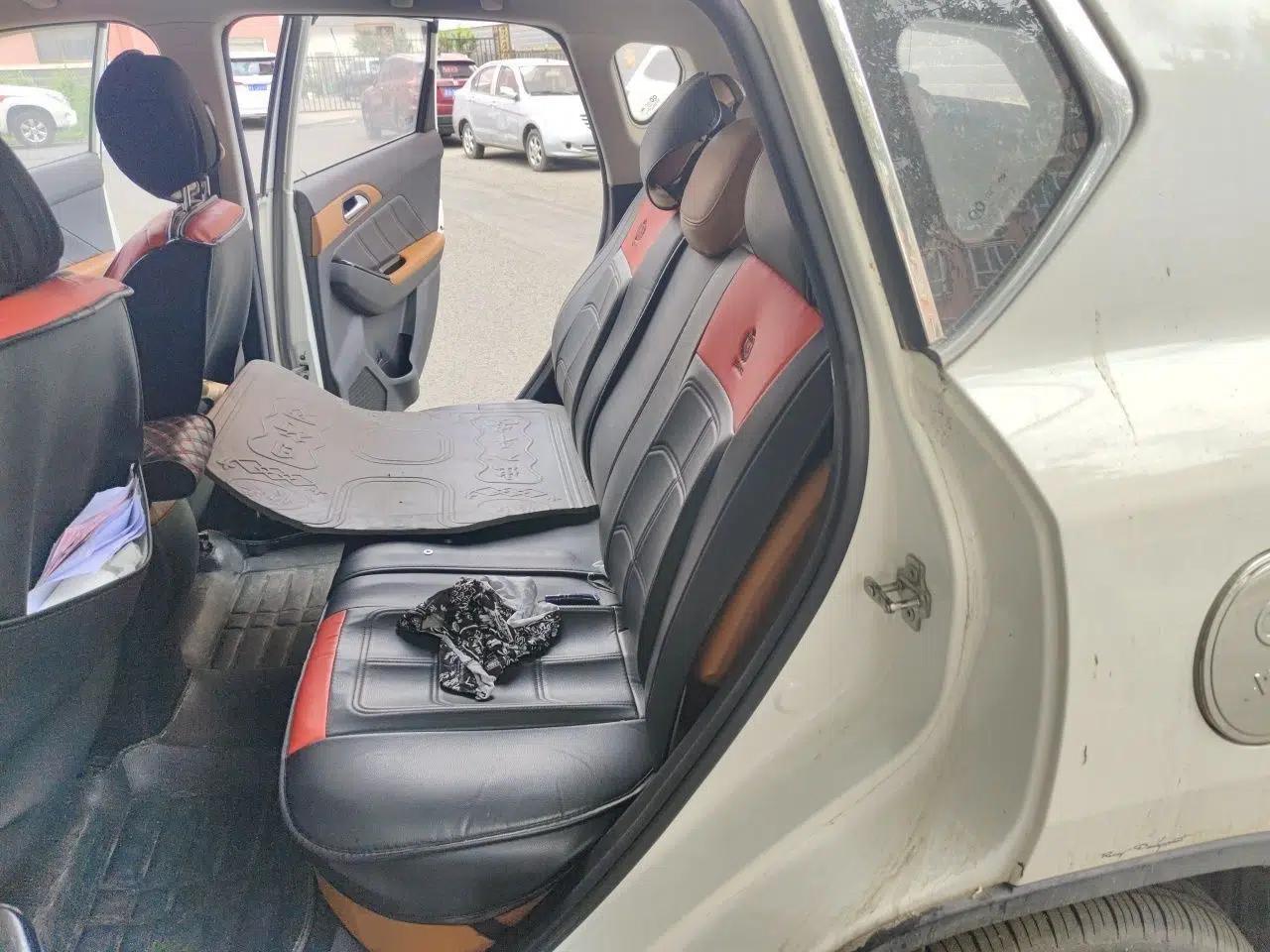 BAIC Senova X35 2016 1.5L Manual Luxury Edition — миниатюра 17