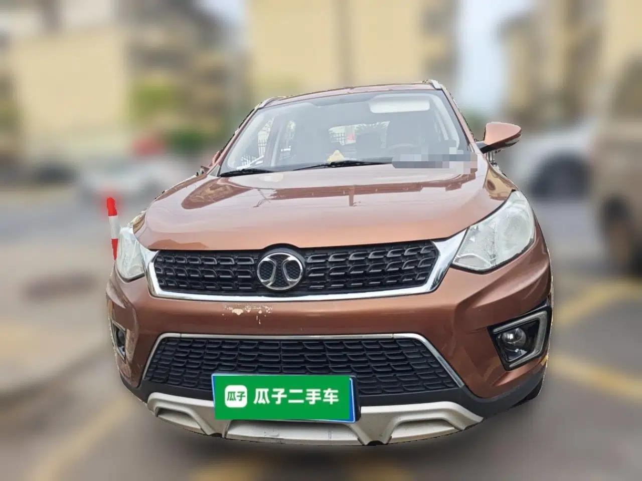 BAIC Senova X35 2016 1.5L Automatic Luxury Edition — миниатюра 2