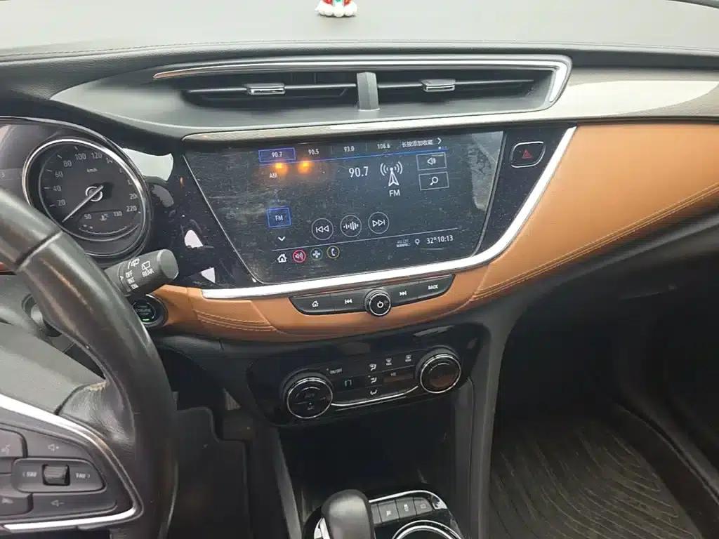 Encore GX 2020 20T CVT 2WD Luxury — миниатюра 13