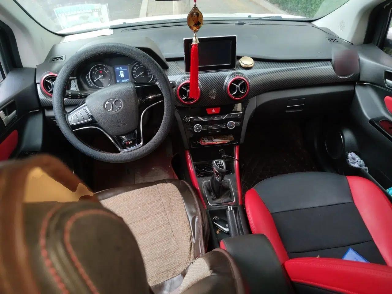 BAIC Senova X25 2015 1.5L Manual Elite Edition — миниатюра 13