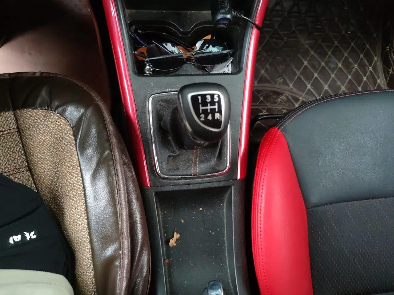 BAIC Senova X25 2015 1.5L Manual Elite Edition — миниатюра 18