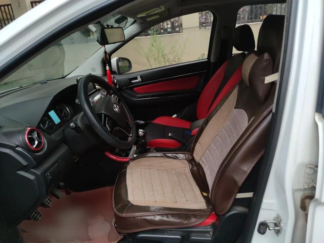 BAIC Senova X25 2015 1.5L Manual Elite Edition — миниатюра 19