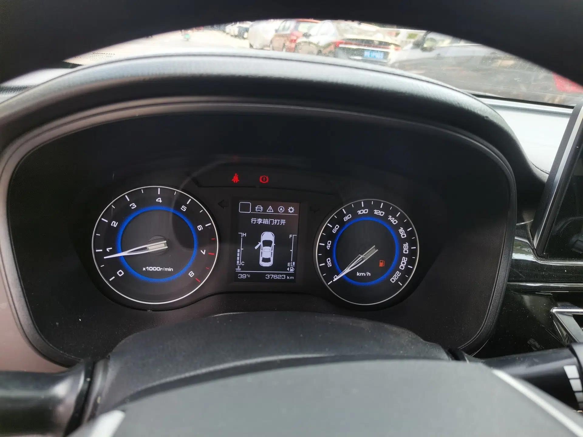 CHANGAN Eado DT 2019 1.6L Manual Comfort Model China VI Standard — миниатюра 11