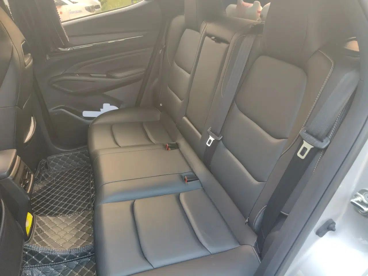 CHANGAN OSHAN X5 PLUS 2023 1.5T DCT Smart & Fun AI Edition — миниатюра 17