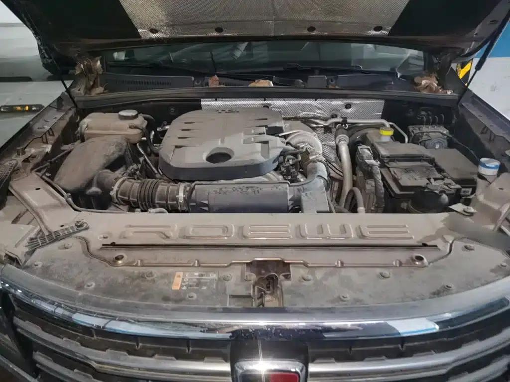 Roewe RX8 2018 30T Intelligent Internet Two-Wheel Drive Supreme Edition — миниатюра 11