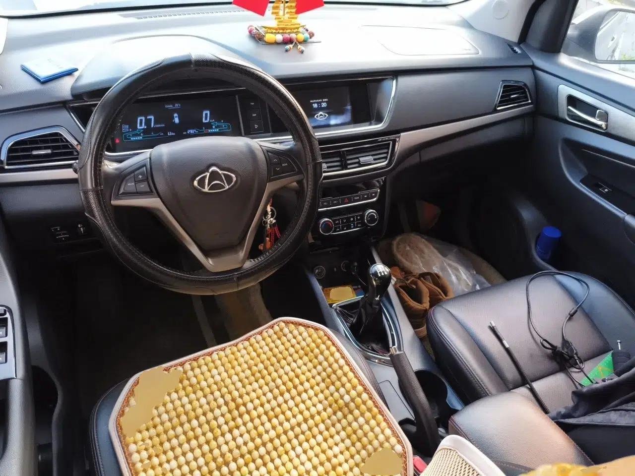 CHANGAN KAICHENG Oushang A600 2016 1.5L Manual Luxury 7-Seater — миниатюра 9
