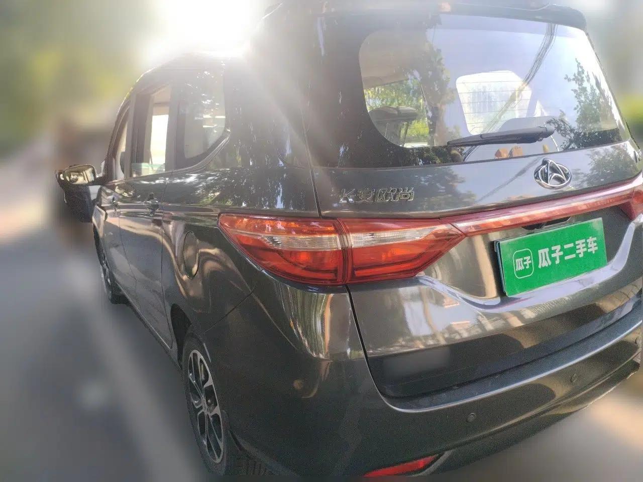 CHANGAN KAICHENG Oushang A600 2018 1.5L Manual Luxury Model — миниатюра 4