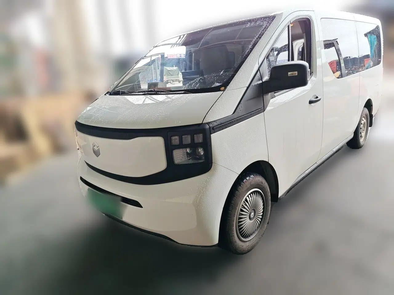 CHANGAN KAICHENG V919 2025 Model, Glory Edition, Golden Shield 50 kWh, Short Wheelbase, Low Roof, Elite Version, 6 Seats — миниатюра 1