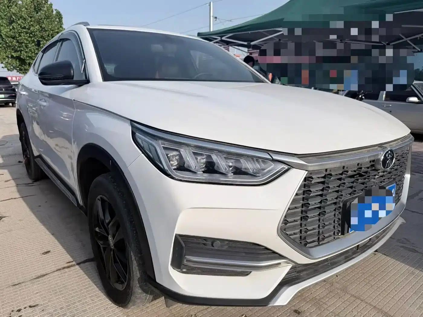 Song PLUS 2020 1.5T Automatic Deluxe Edition — миниатюра 3