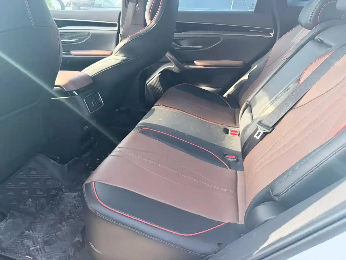 Song PLUS 2020 1.5T Automatic Deluxe Edition — миниатюра 5