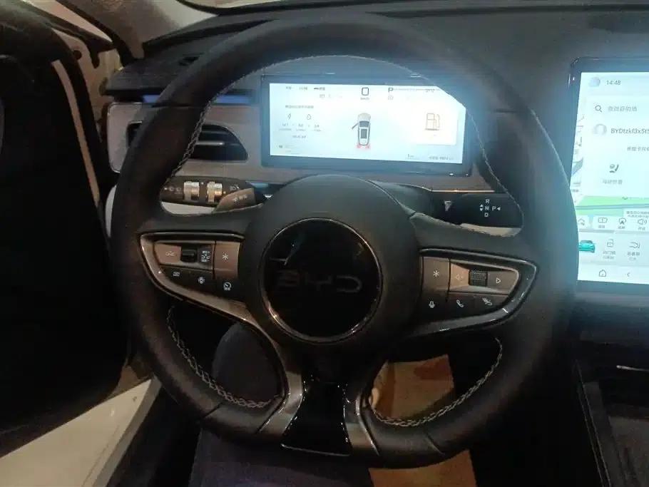 Seal 06 DM-i Touring Edition 2025 DM-i 150KM Flagship Model — миниатюра 15