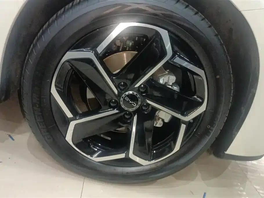 Seal 06 DM-i Touring Edition 2025 DM-i 150KM Flagship Model — миниатюра 6